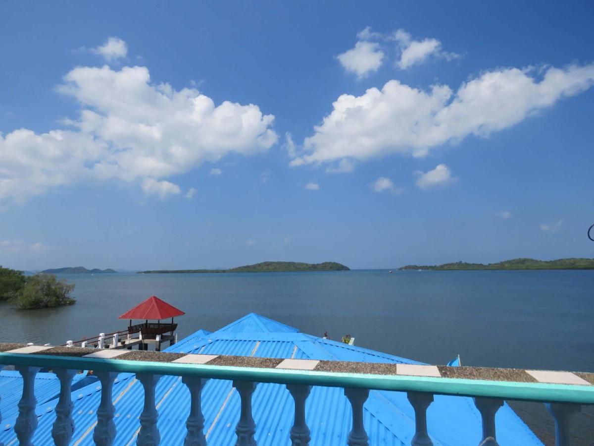 Bella Louise Lodging House Bar And Resto Busuanga Extérieur photo