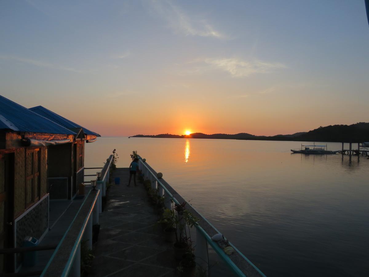 Bella Louise Lodging House Bar And Resto Busuanga Extérieur photo