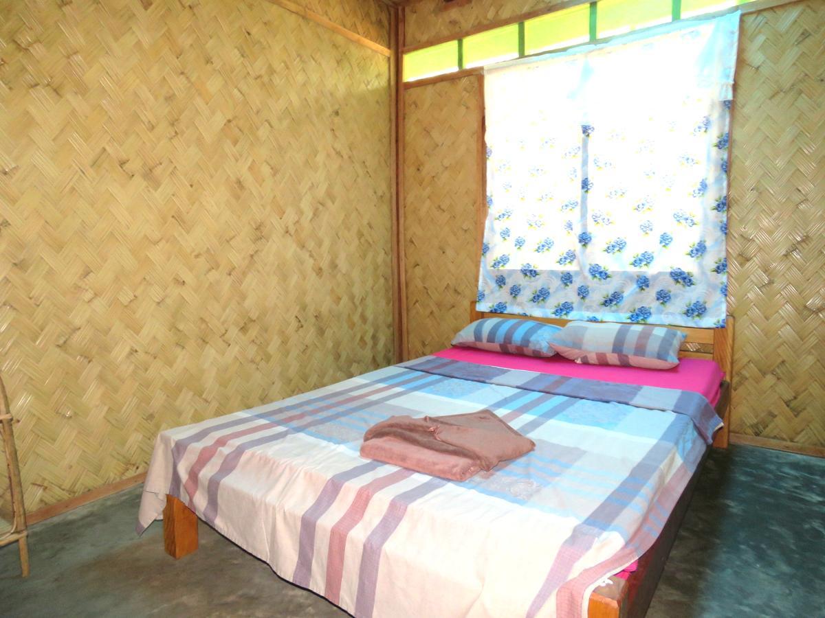 Bella Louise Lodging House Bar And Resto Busuanga Extérieur photo
